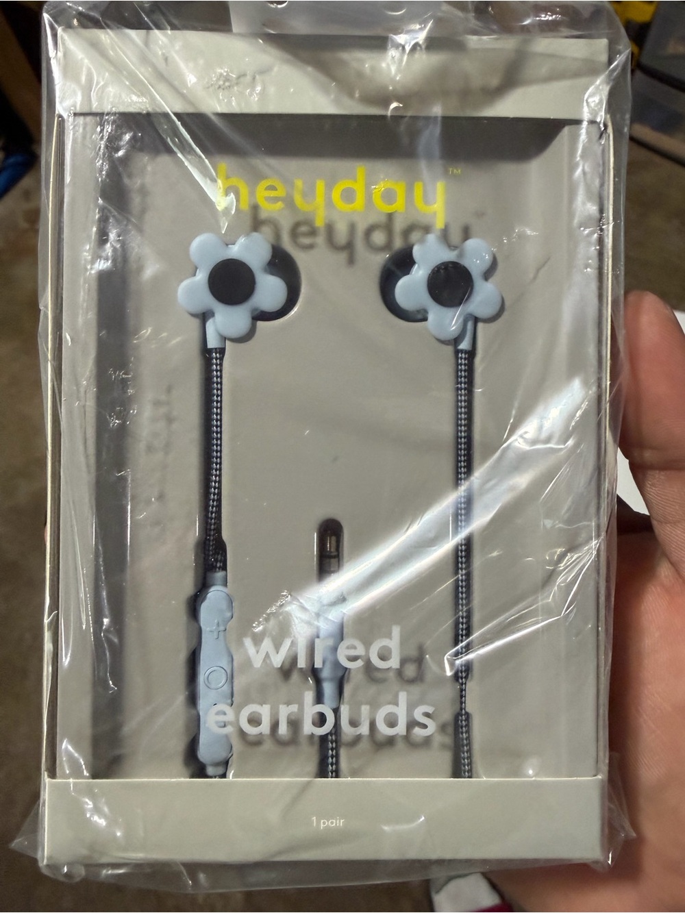 heyday Light Blue Flower Wired Earbuds with Inline Remote